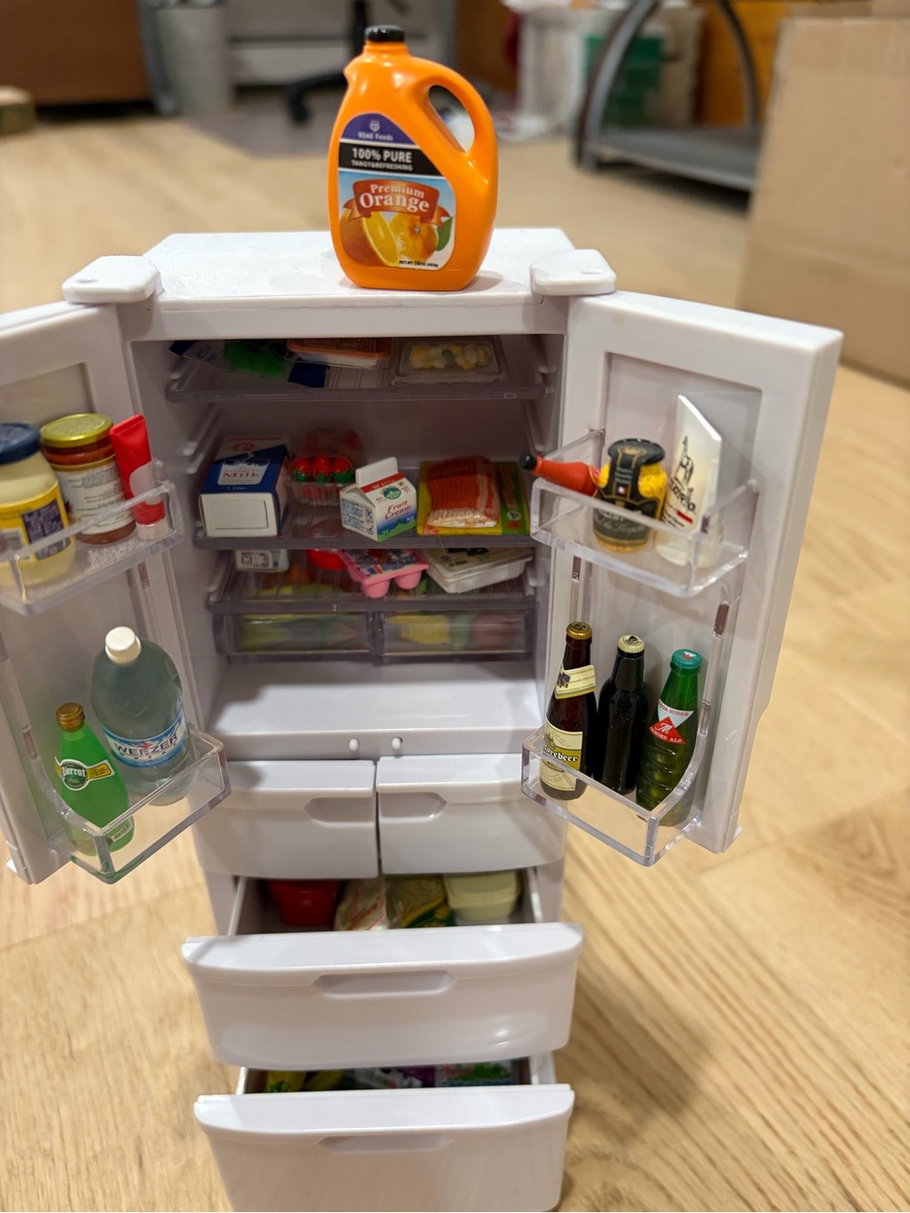 Kids Pretend-Play Breakfast Set - Yellow & Red Toy Kitchen Accessories - Picture 6 of 9